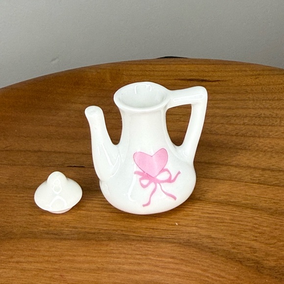 Miniature Teapot - Picture 5 of 8